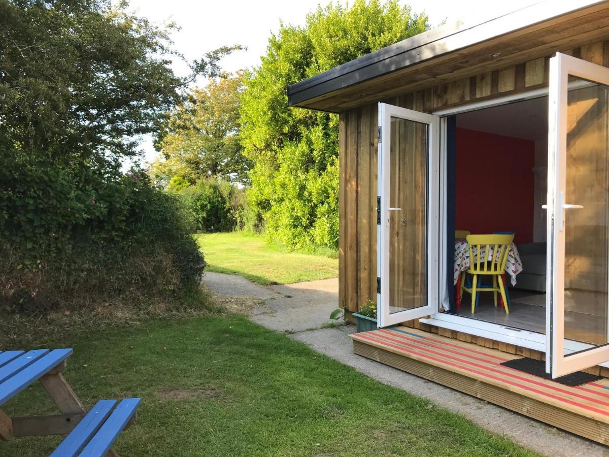 Woodpecker Glamping Cabin Bodmin Exterior photo