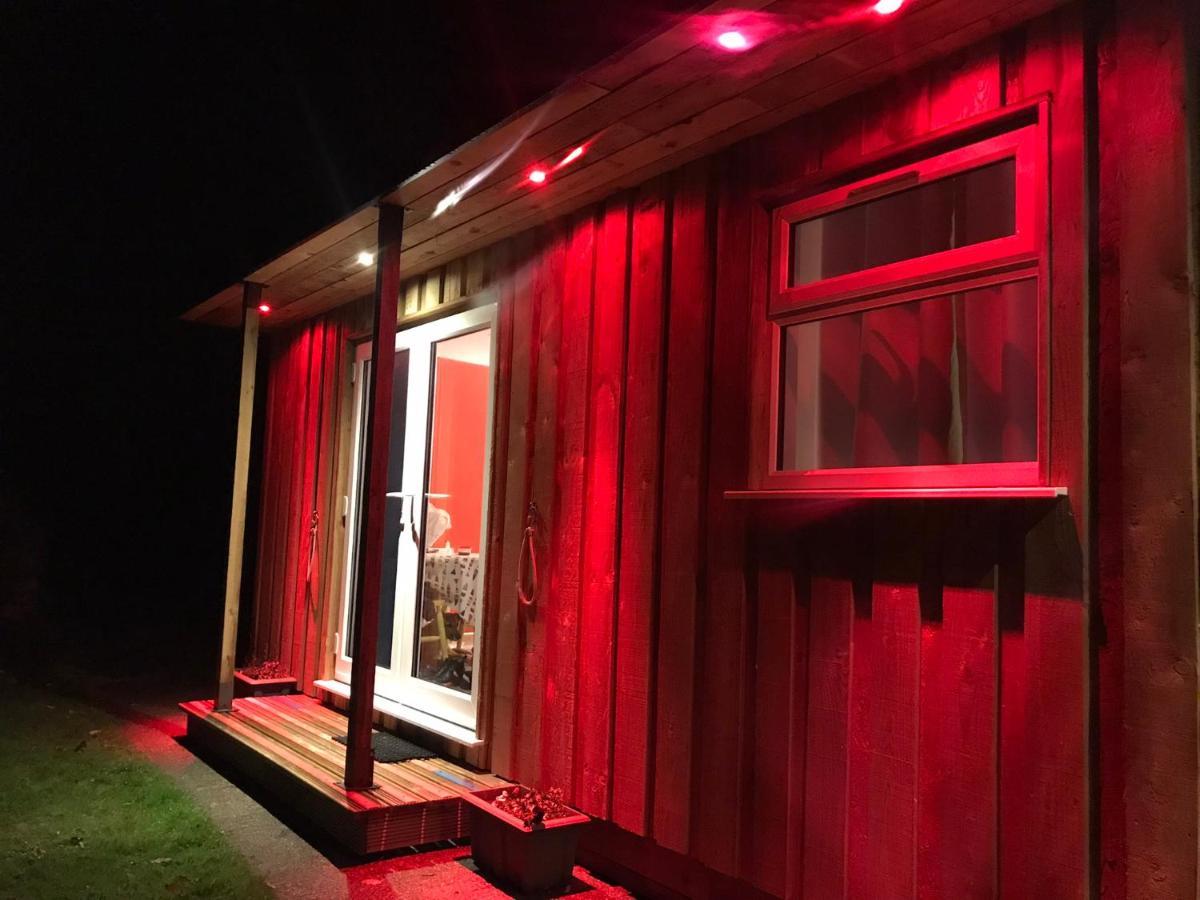 Woodpecker Glamping Cabin Bodmin Exterior photo